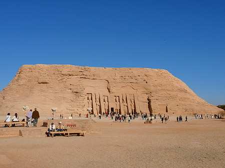 Tempel mit Himmel Fotos